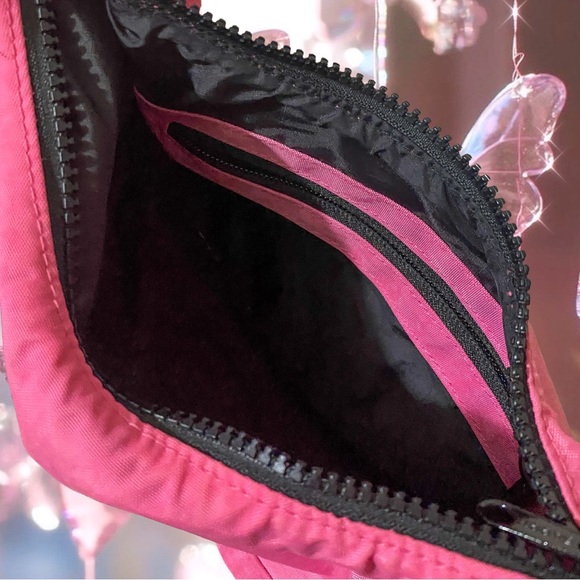 baggu small crescent (azalea pink)! - Picture 2 of 6